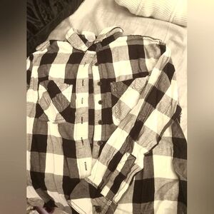 Never worn black and white plaid flannel